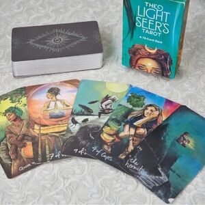 The Light Seer's Tarot 78-Card Deck